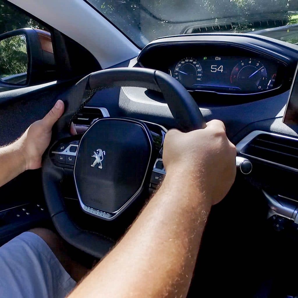 Peugeot 3008 crisstilben crispelomundo