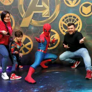 HOTEIS DA DISNEY NEW YORK ART OF MARVEL HOTEL DO HOMEM ARANHA VINGADORES ENCONTRO COM HOMEM ARANHA