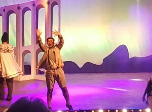 La banda de música infantil braguinha crisstilben crispelomundo cris pelo mundo (2)2